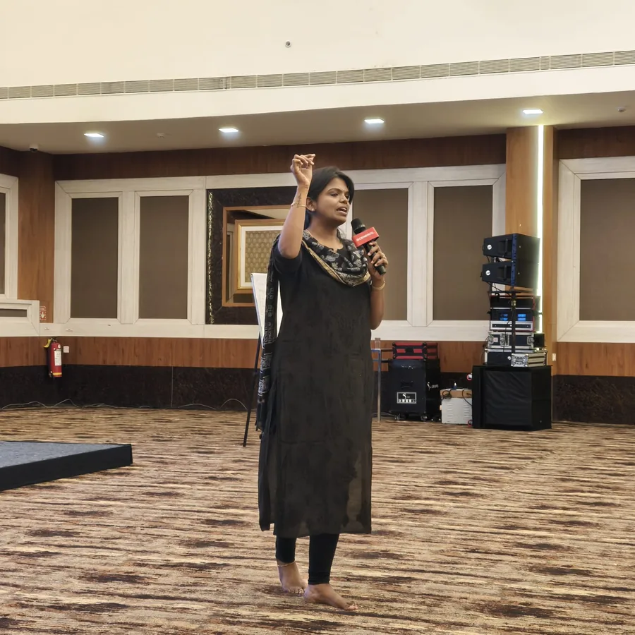 Aishwarya Ram leading a leadership workshop session